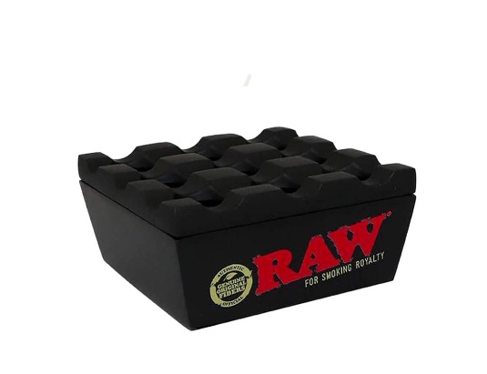 raw regal ashtray negro